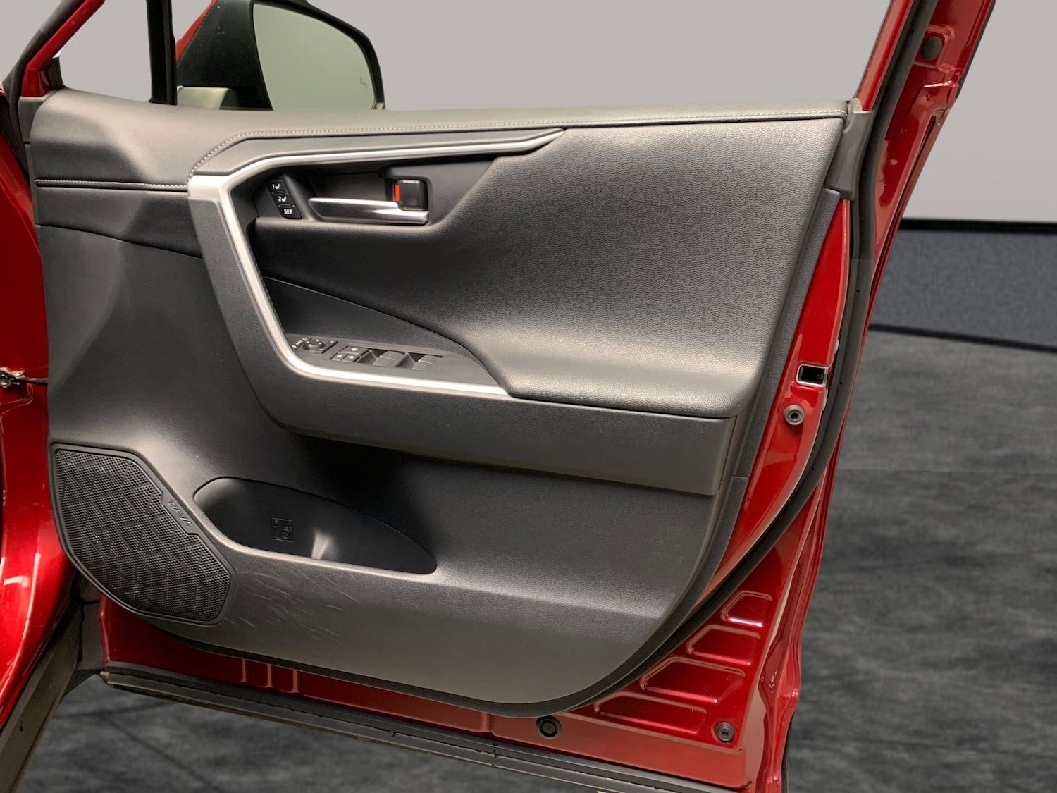 Used Toyota RAV4 2019 for sale - 76464212: Photo 41