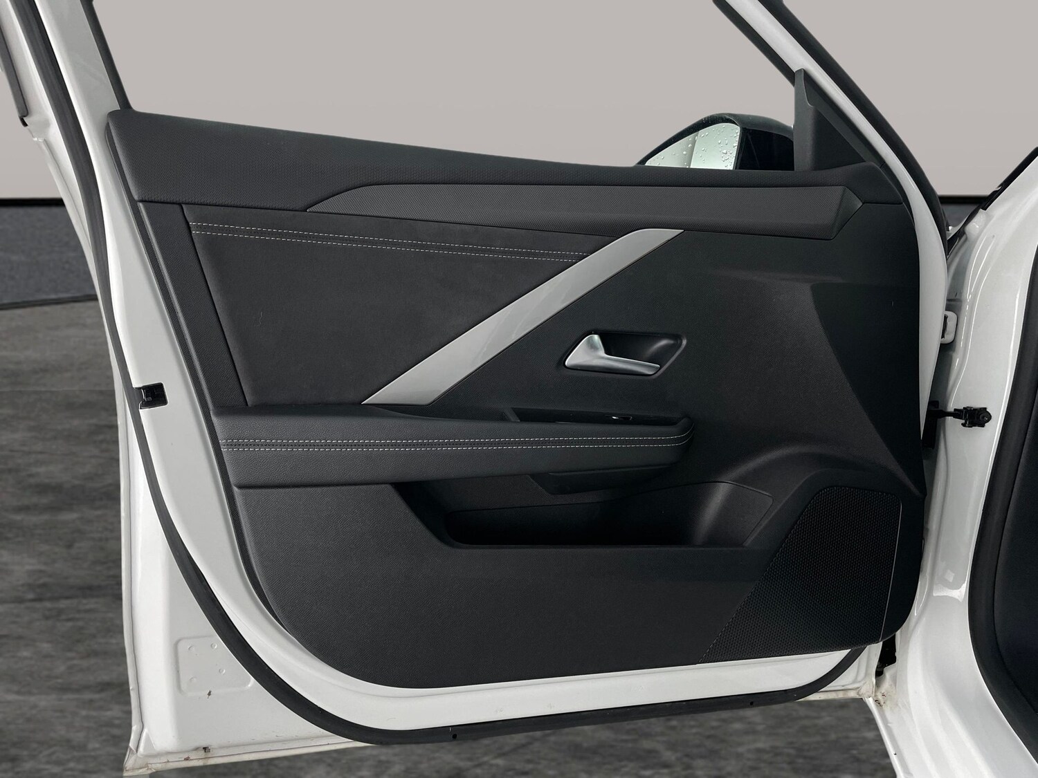 Used Vauxhall Astra 2023 for sale - 77679200: Photo 34