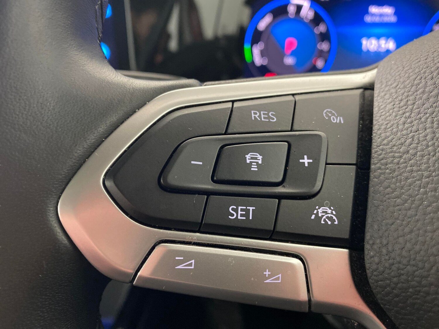 Used Volkswagen Golf 2023 for sale - 77529856: Photo 17