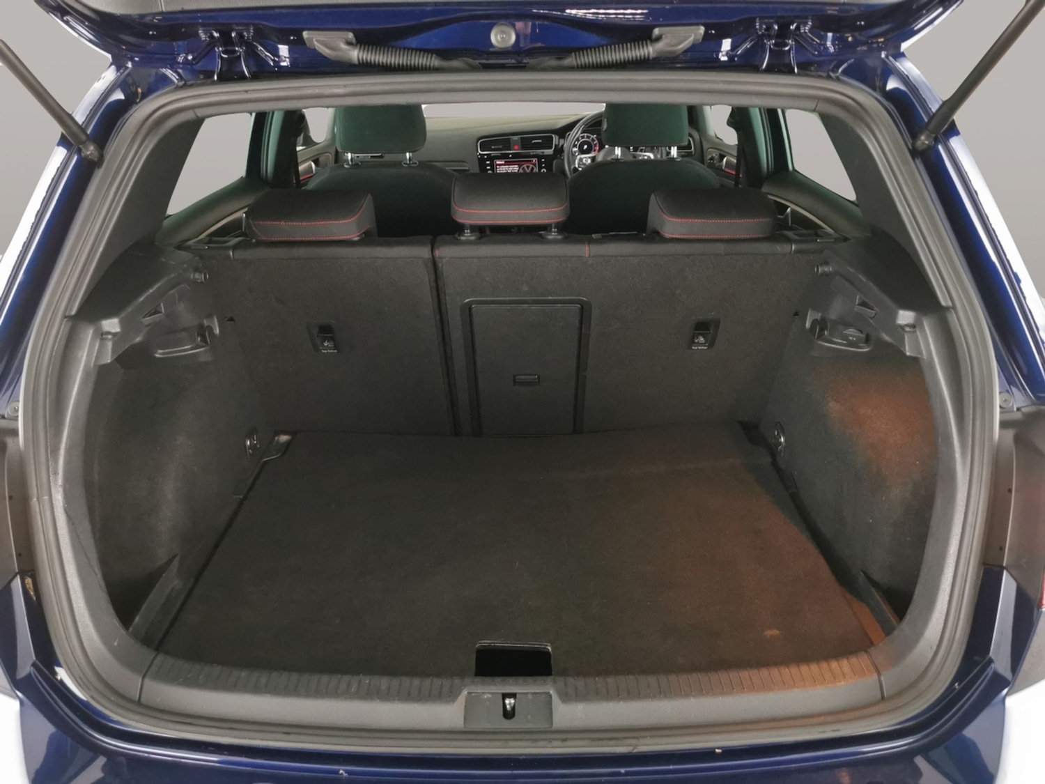 Used Volkswagen Golf 2020 for sale - 76684705: Photo 35