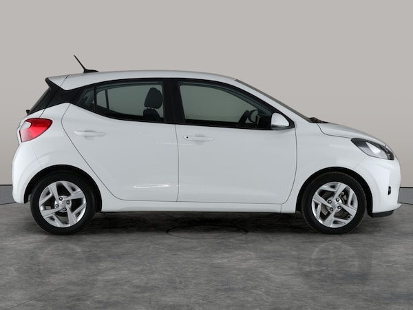 Used Hyundai i10 2022 for sale - 76310492: Photo 11