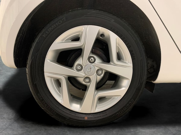Used Hyundai i10 2022 for sale - 76310492: Photo 37