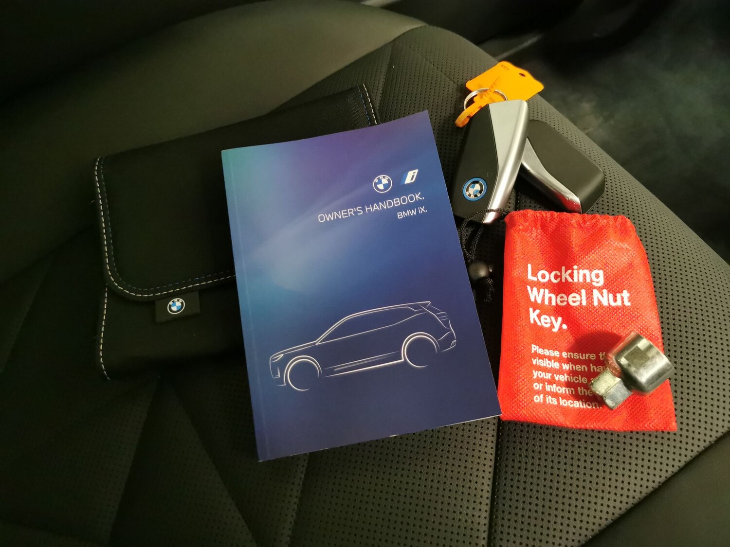 Used BMW iX 2022 for sale - 76773790: Photo 36