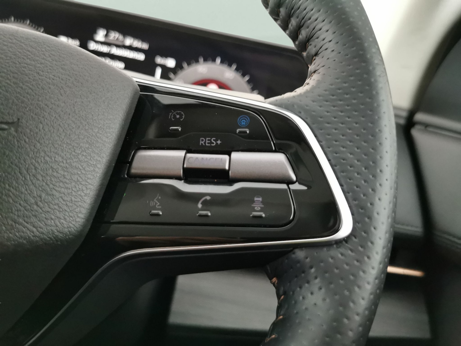 Used Nissan ARIYA 2022 for sale - 76941153: Photo 24