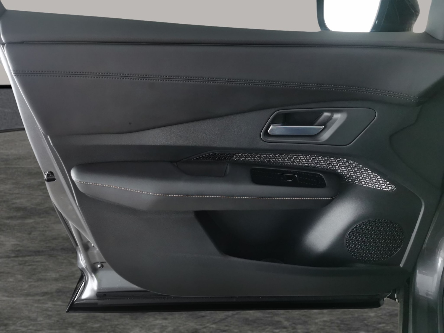 Used Nissan ARIYA 2022 for sale - 76941153: Photo 33