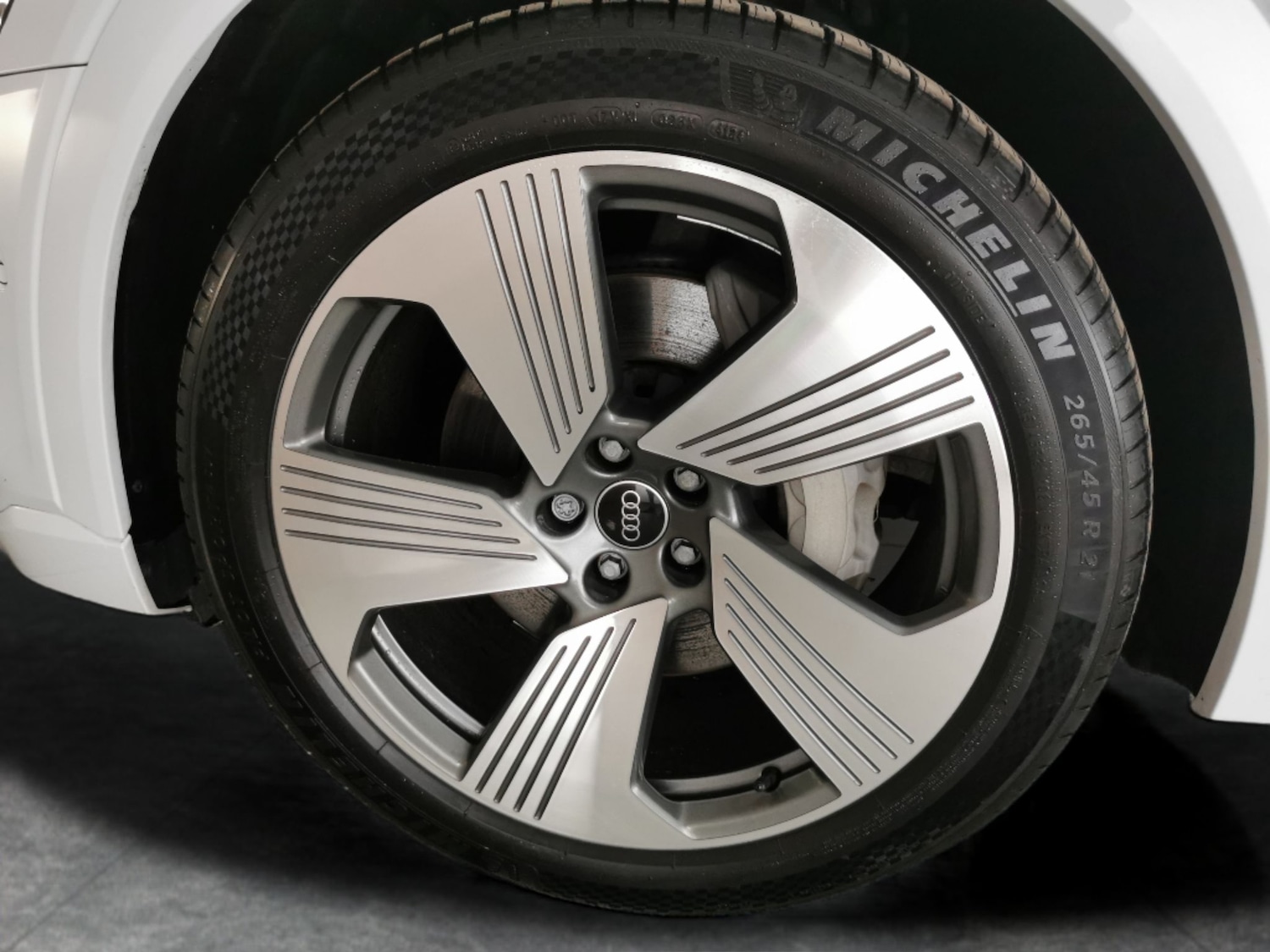 Used Audi e-tron 2022 for sale - 76194305: Photo 33