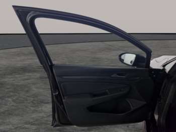 Used Volkswagen Golf 2021 for sale - 74939512: Photo