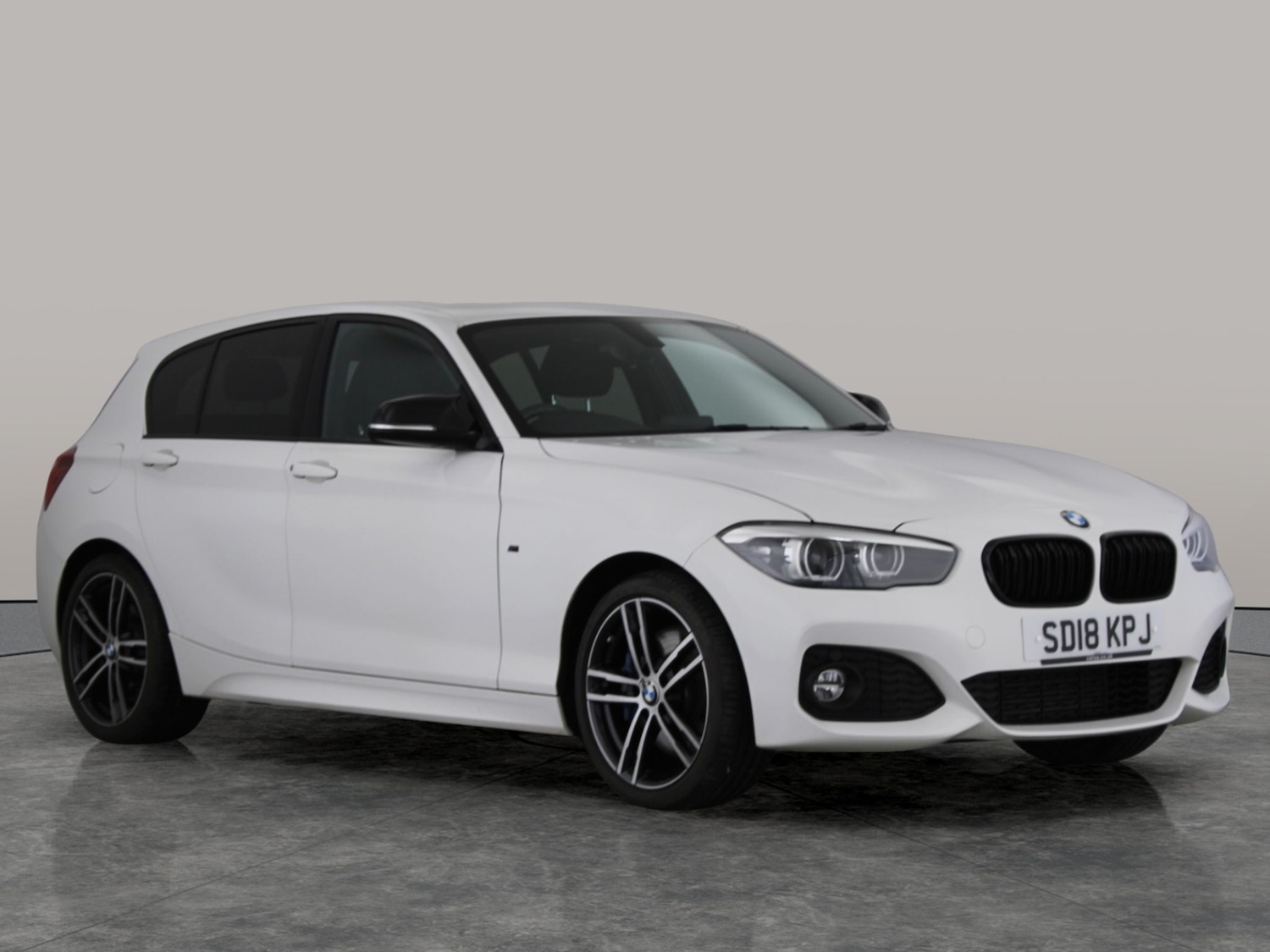 Used BMW 1 Series 2018 for sale - 76640842: Photo 9