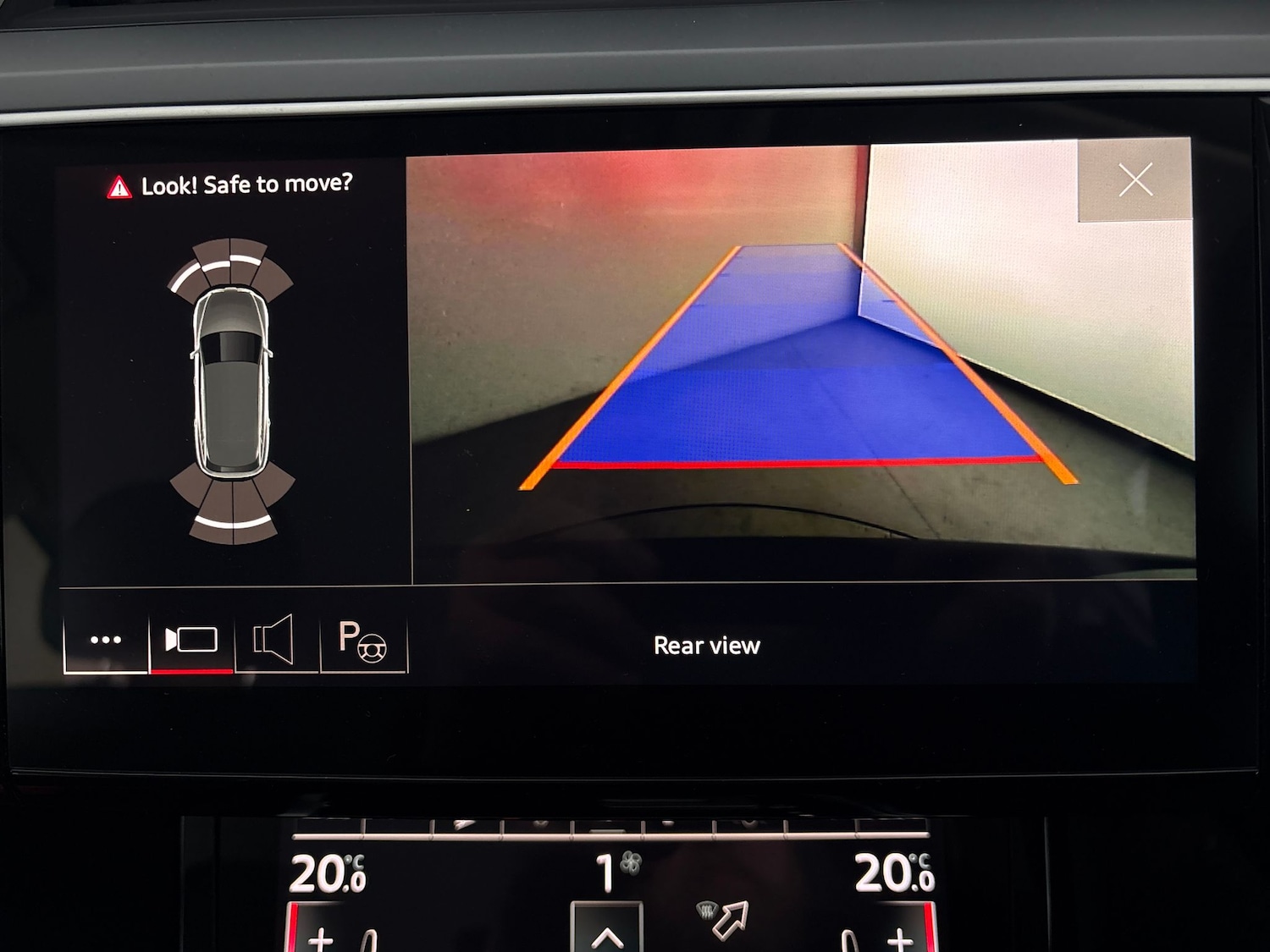 Used Audi e-tron 2021 for sale - 77562800: Photo 6