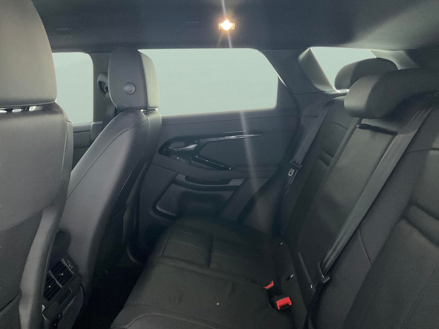 Used Land Rover Range Rover Evoque 2023 for sale - 76978203: Photo 31