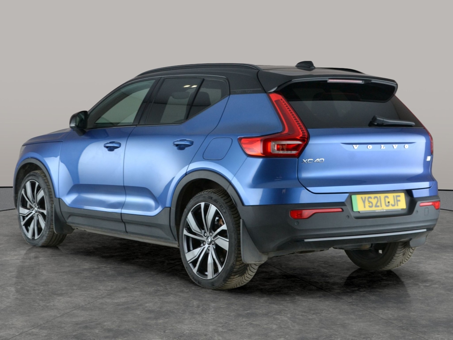 Used Volvo XC40 2021 for sale - 77239737: Photo 14