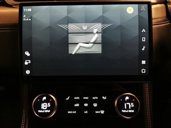Used Jaguar F-Pace 2021 for sale - 76249651: Photo 22
