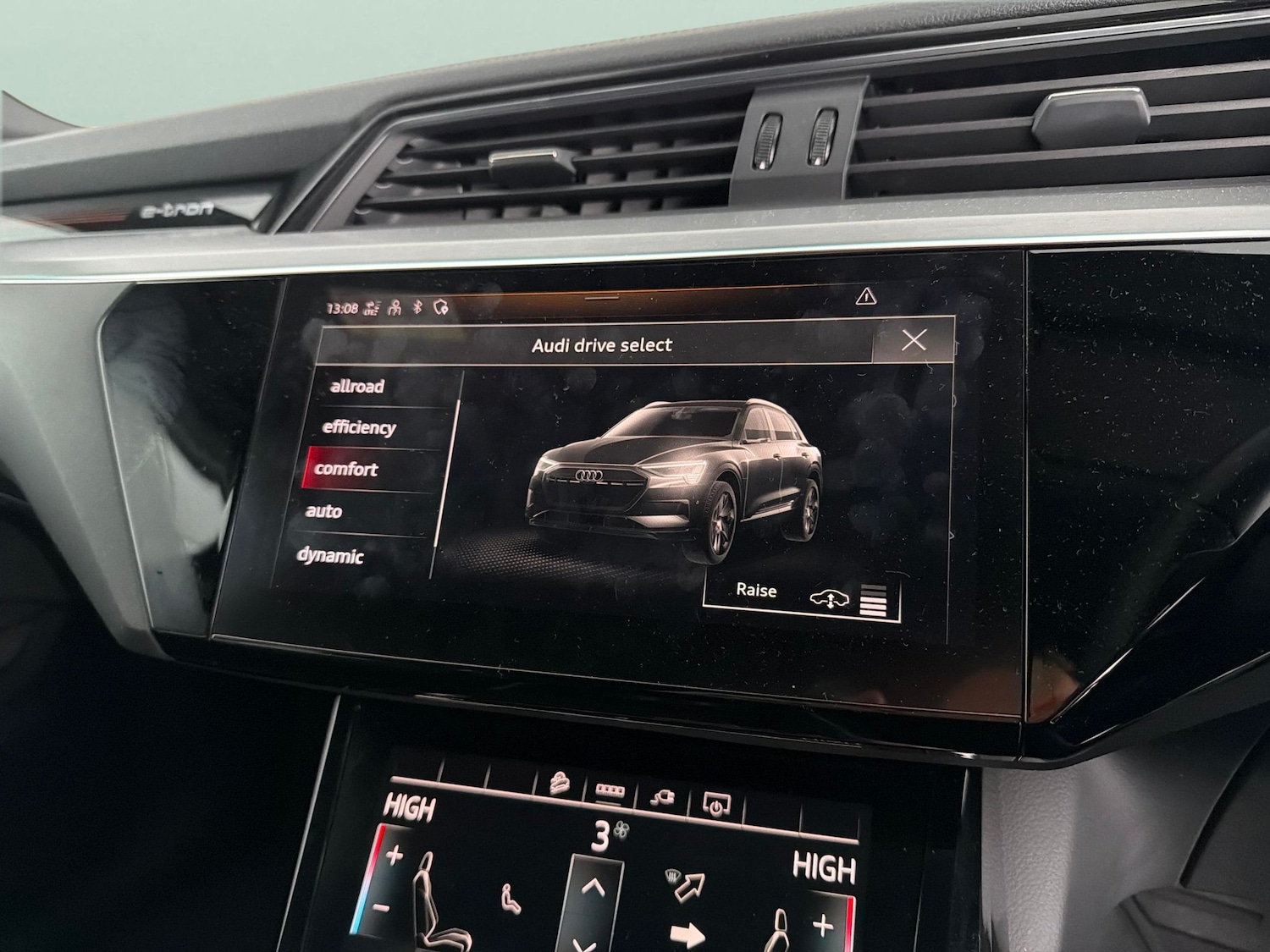 Used Audi e-tron 2021 for sale - 77106333: Photo 18