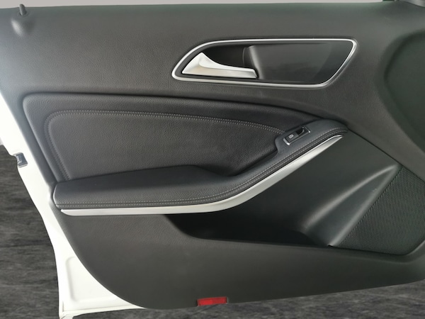 Used Mercedes-Benz GLA 2018 for sale - 76310568: Photo 30