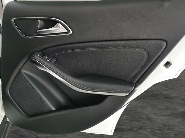 Used Mercedes-Benz GLA 2018 for sale - 76310568: Photo 33