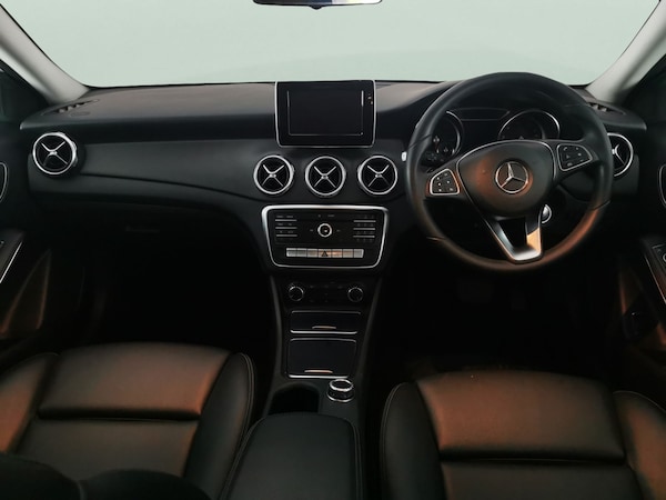 Used Mercedes-Benz GLA 2018 for sale - 76310568: Photo 7