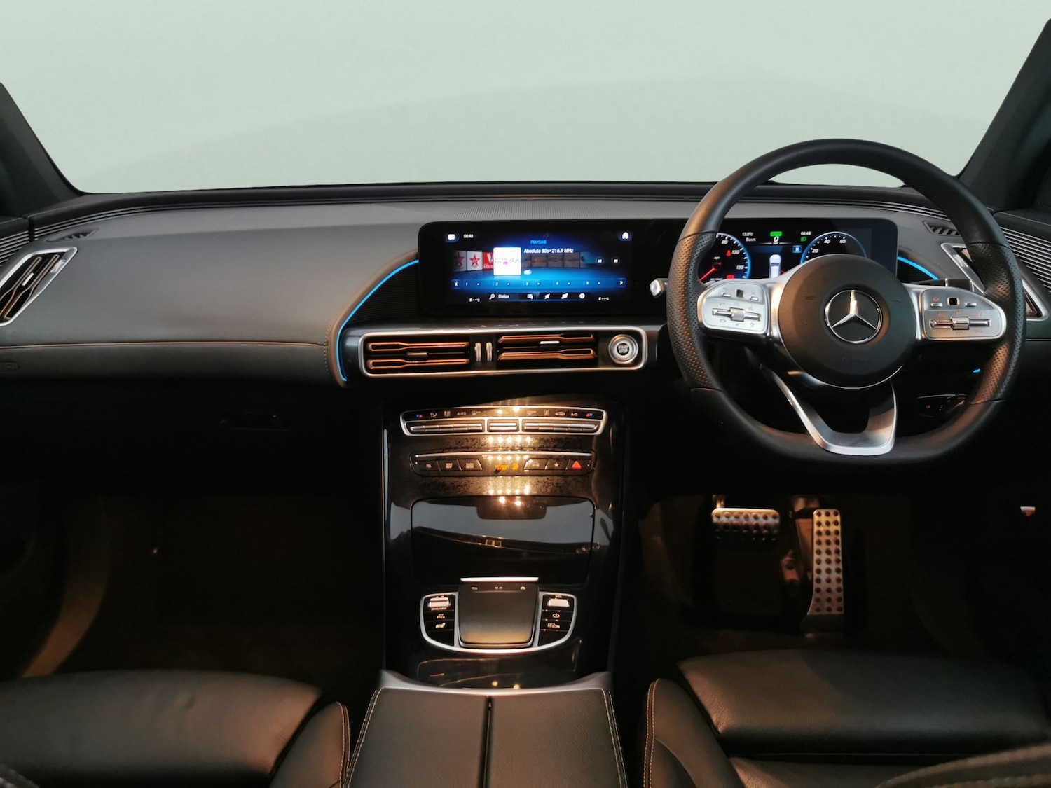 Used Mercedes-Benz EQC 2022 for sale - 76928372: Photo 8