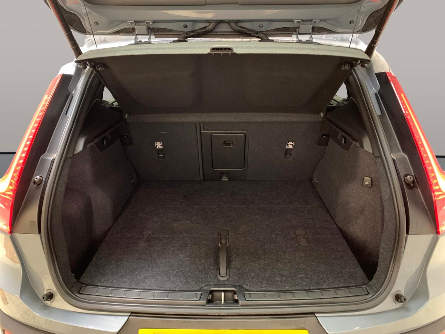 Used Volvo XC40 2022 for sale - 76719918: Photo 31