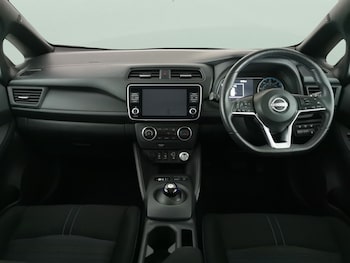 Used Nissan Leaf 2022 for sale - 76428469: Photo