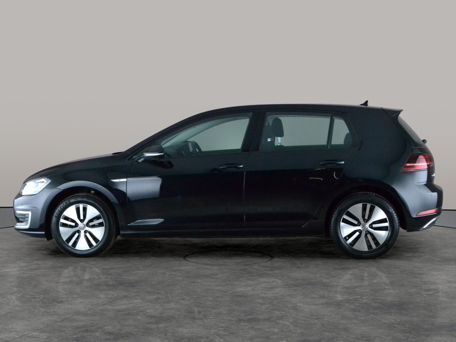 Used Volkswagen Golf 2019 for sale - 78219185: Photo 12