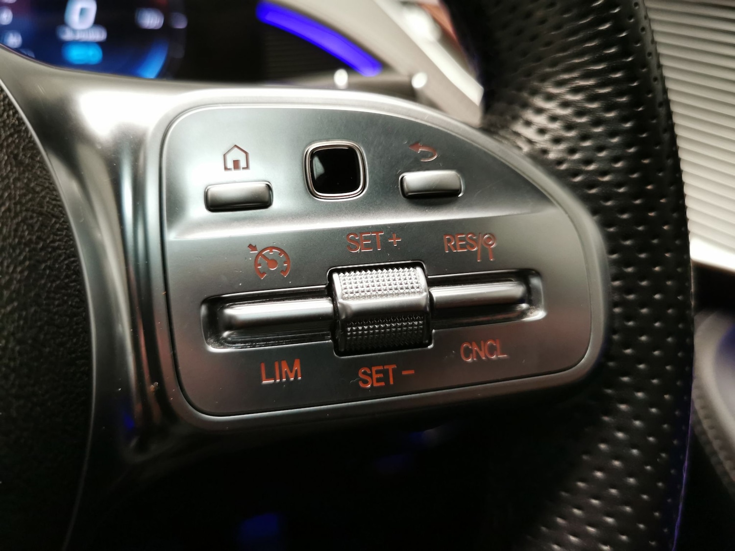 Used Mercedes-Benz EQC 2022 for sale - 77674350: Photo 19