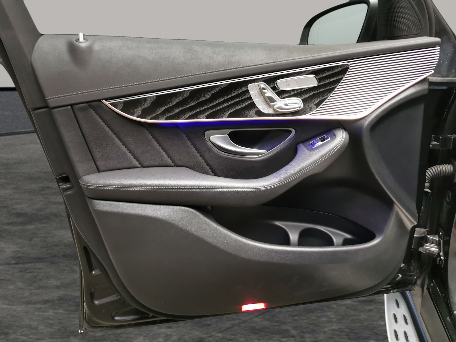 Used Mercedes-Benz EQC 2022 for sale - 77674350: Photo 26