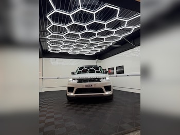 Used Land Rover Range Rover Sport 2018 for sale - 79248839: Photo