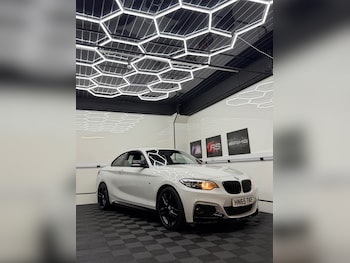 Used BMW 2 Series 2015 for sale - 79248833: Photo