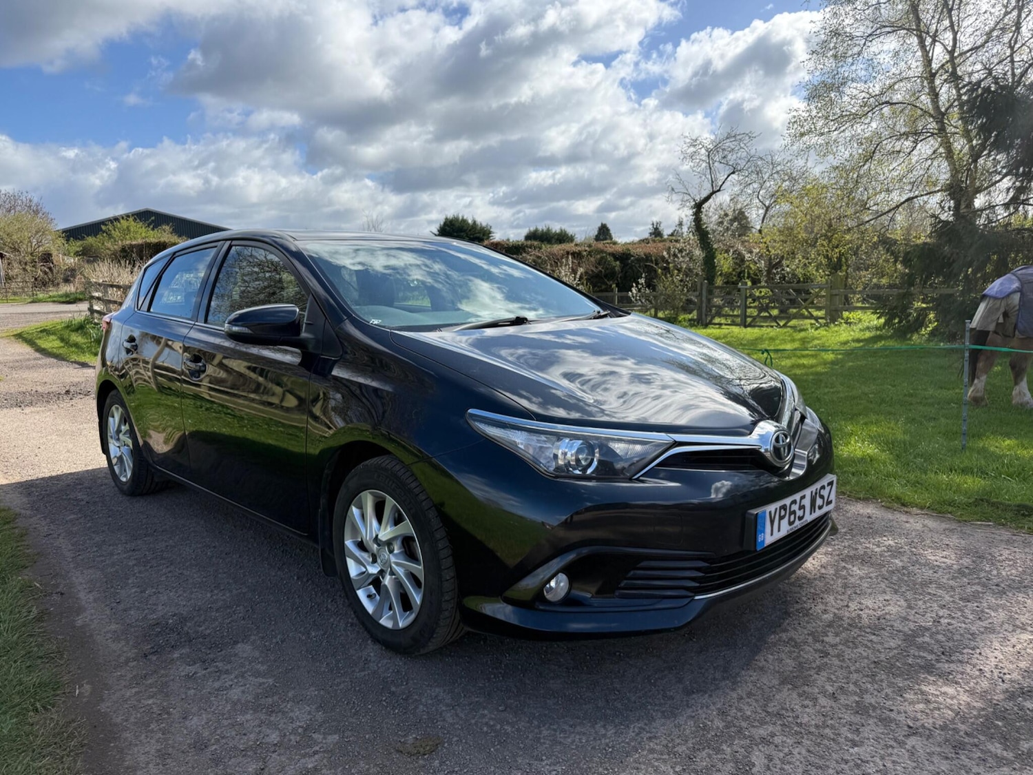 Used Toyota Auris 2015 for sale - 78057824: Photo 1