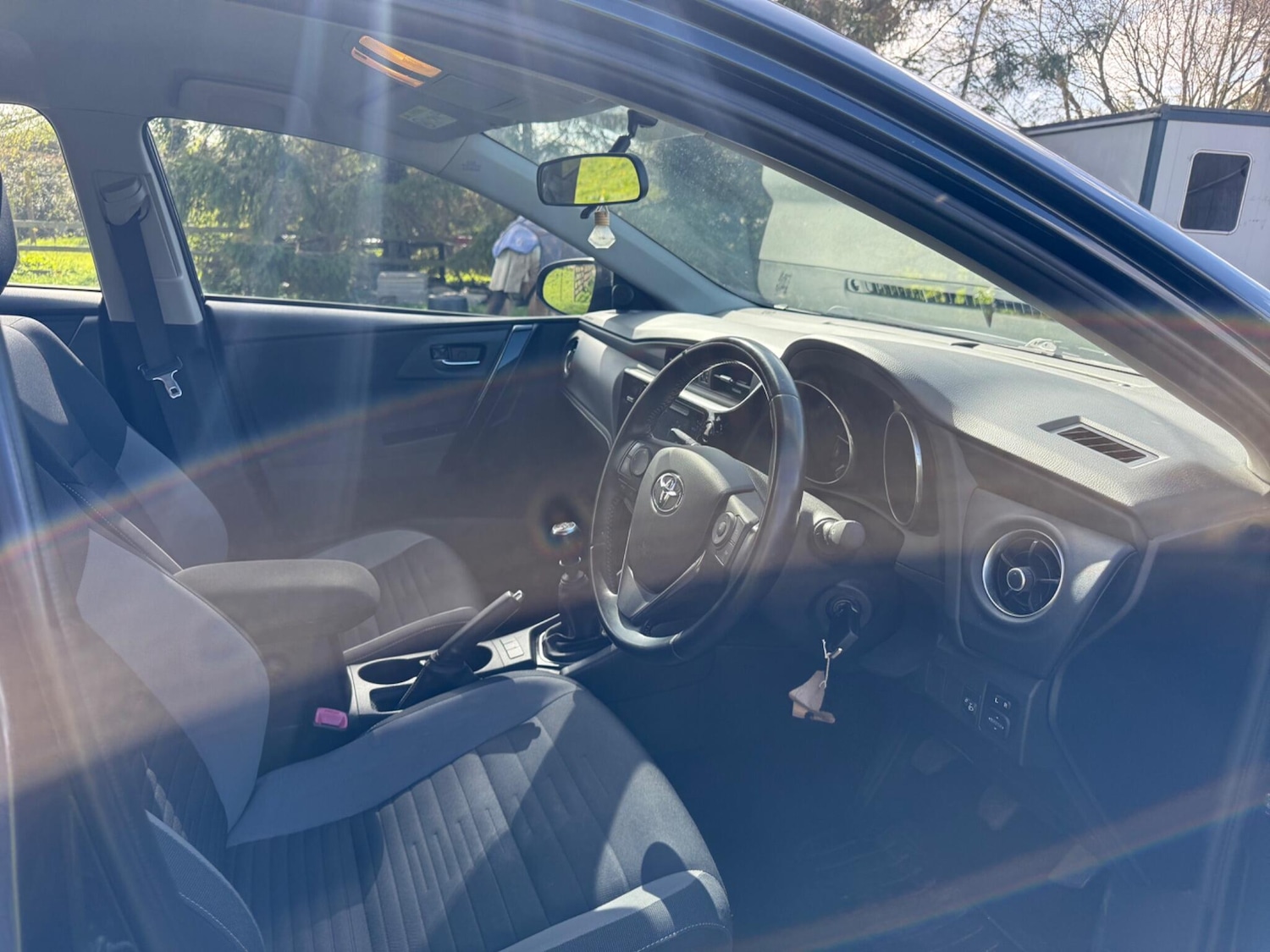 Used Toyota Auris 2015 for sale - 78057824: Photo 2