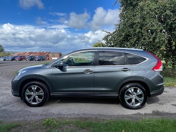 Used Honda CR-V 2015 for sale - 75940222: Photo