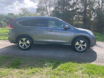 Used Honda CR-V 2015 for sale - 75940222: Photo