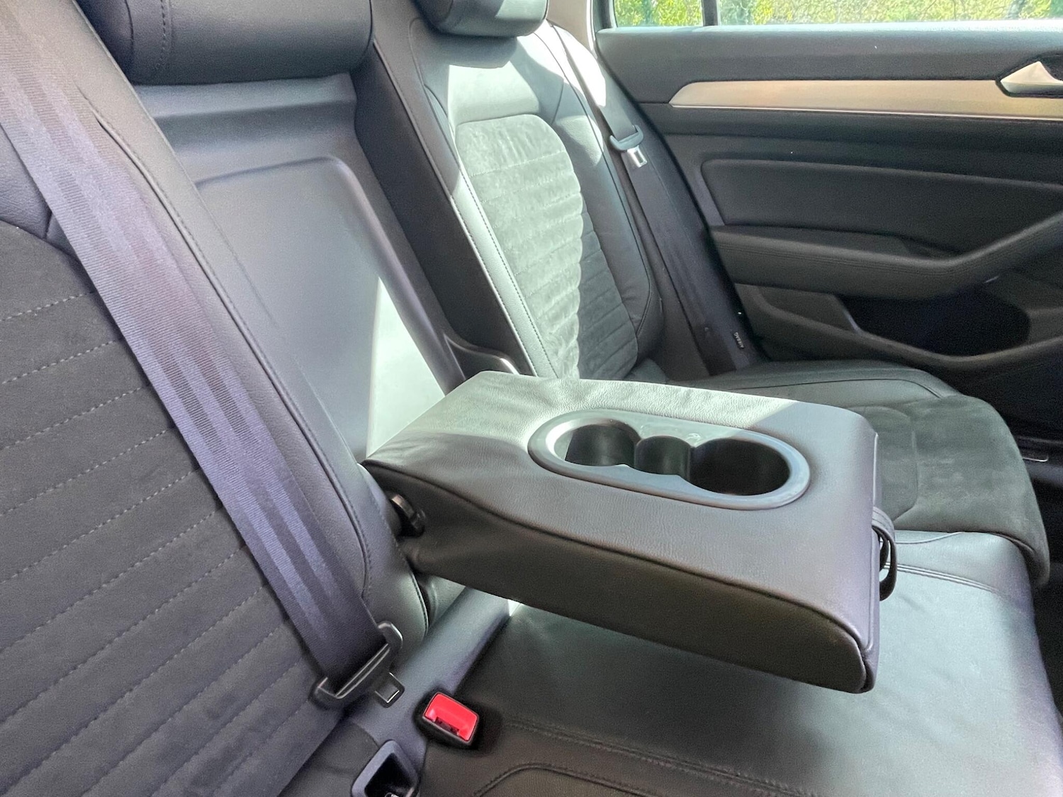 Used Volkswagen Passat 2018 for sale - 75991227: Photo 33