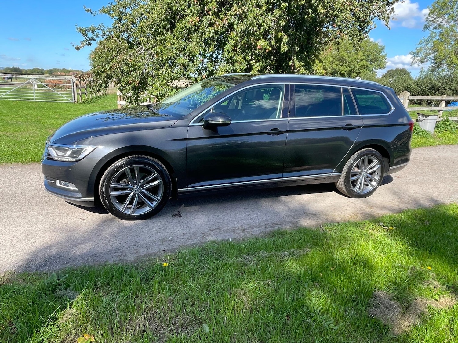 Used Volkswagen Passat 2018 for sale - 75991227: Photo 8