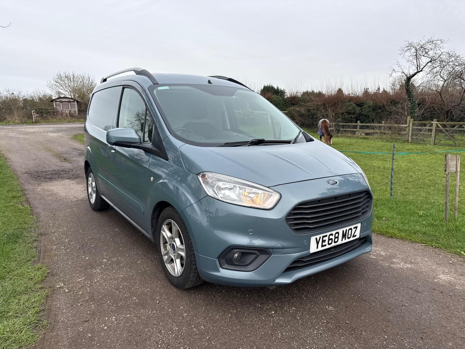 Used Ford Transit Courier 2018 for sale - 77585649: Photo 1