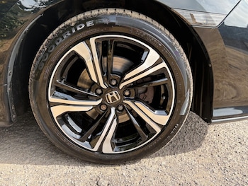 Used Honda Civic 2018 for sale - 79521502: Photo