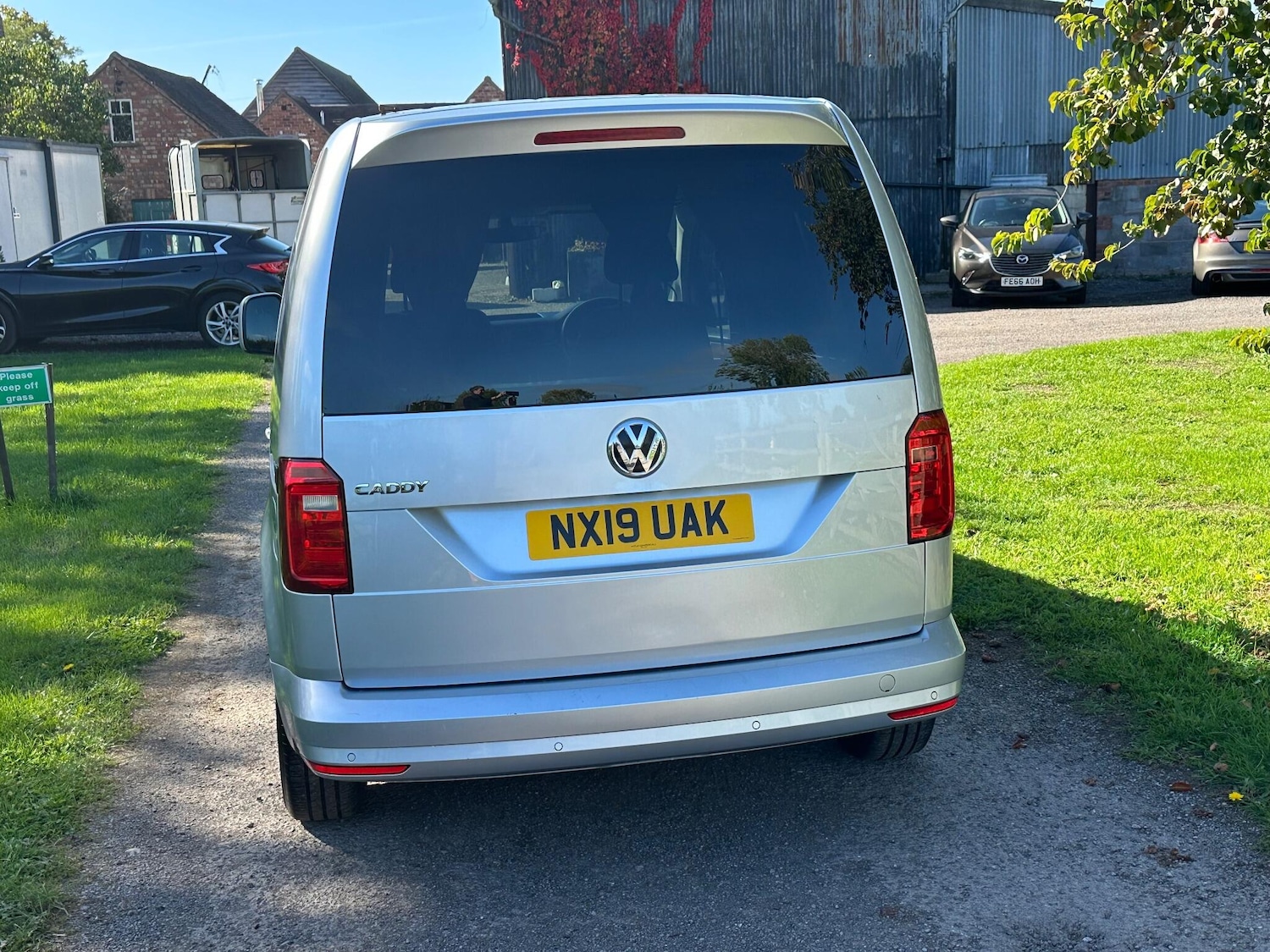 Used Volkswagen Caddy 2019 for sale - 76152442: Photo 11