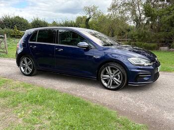 Used Volkswagen Golf 2019 for sale - 79740394: Photo