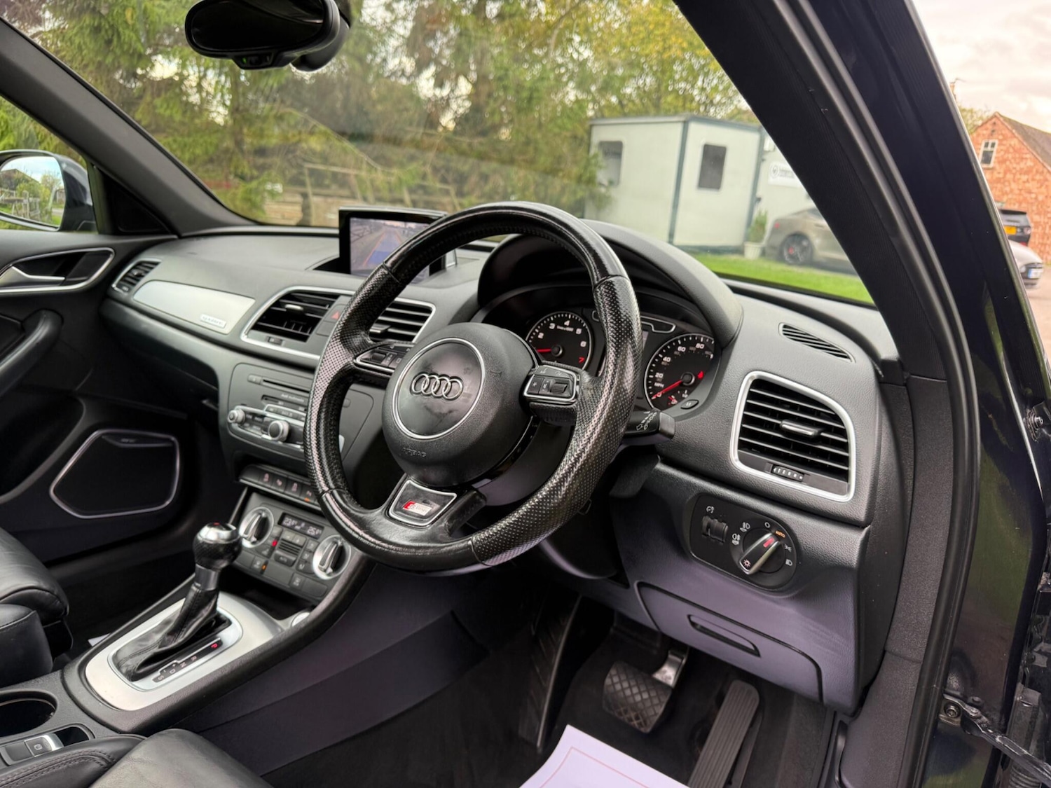 Used Audi Q3 2014 for sale - 76388453: Photo 16