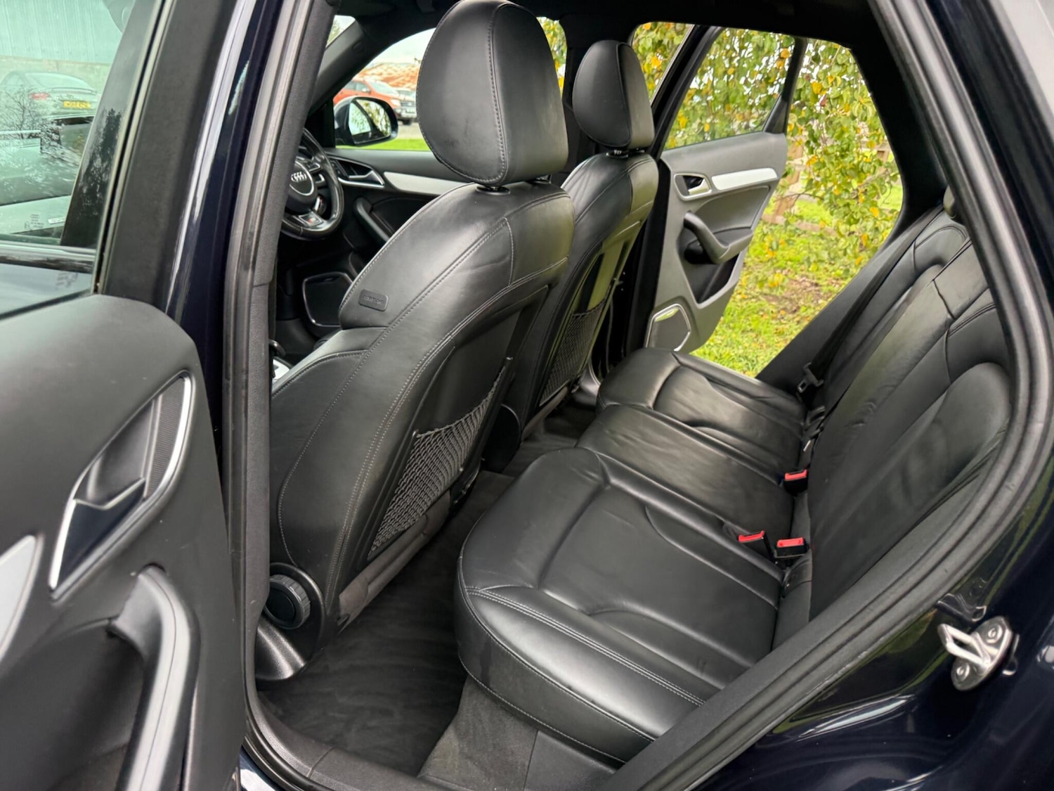 Used Audi Q3 2014 for sale - 76388453: Photo 25