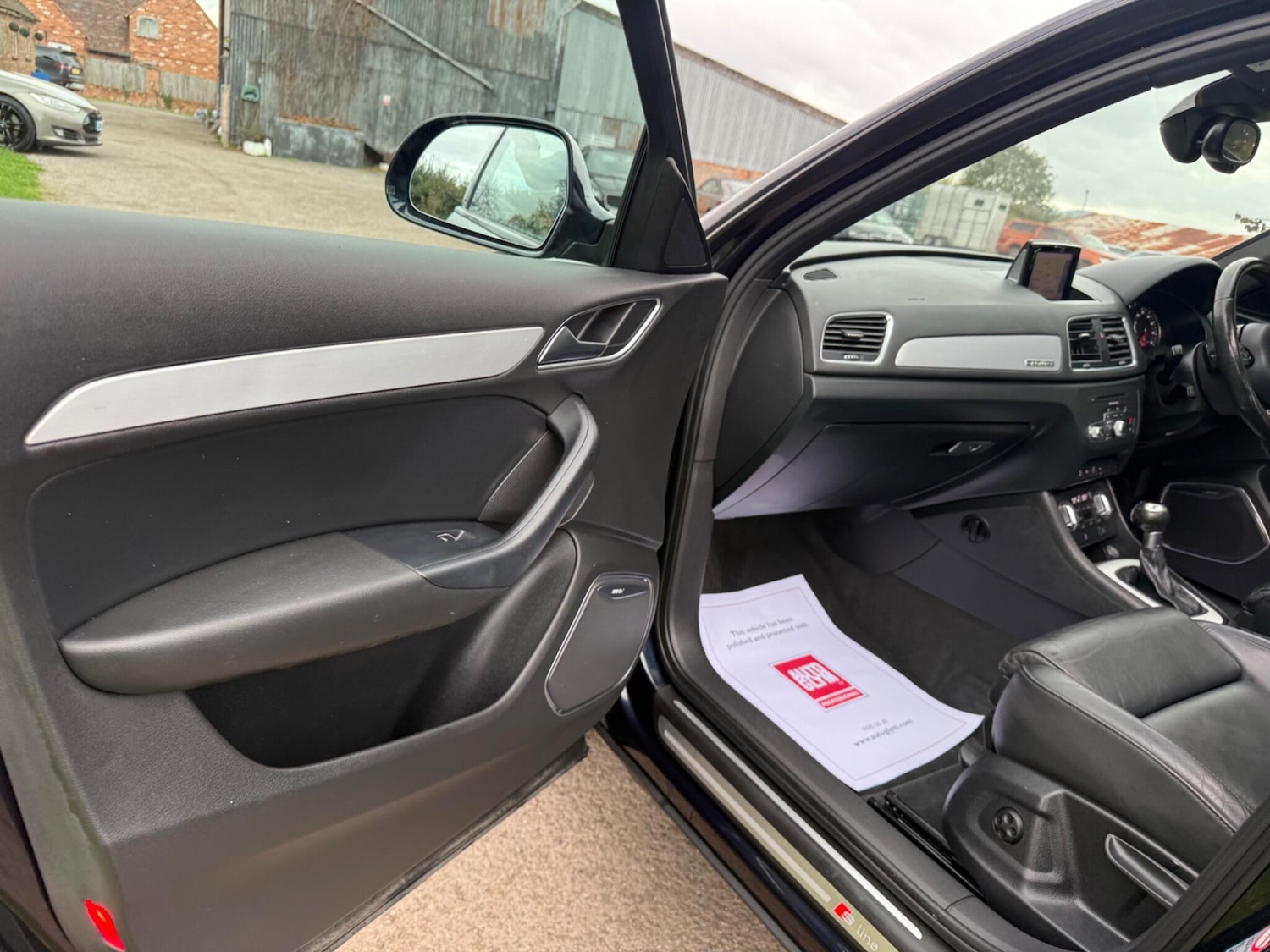 Used Audi Q3 2014 for sale - 76388453: Photo 29