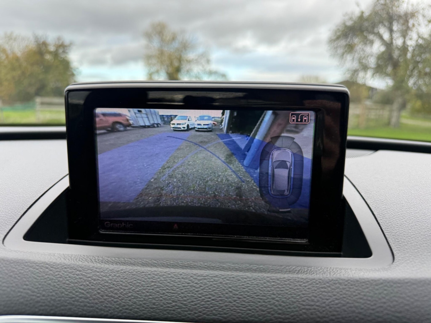 Used Audi Q3 2014 for sale - 76388453: Photo 37