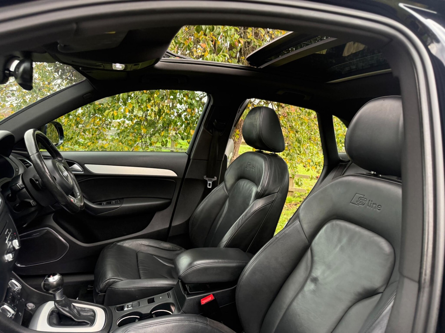 Used Audi Q3 2014 for sale - 76388453: Photo 47