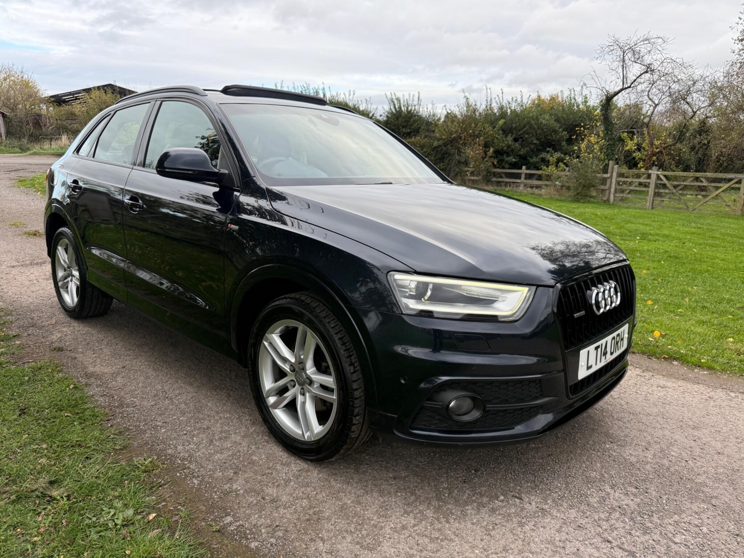 Used Audi Q3 2014 for sale - 76388453: Photo 6