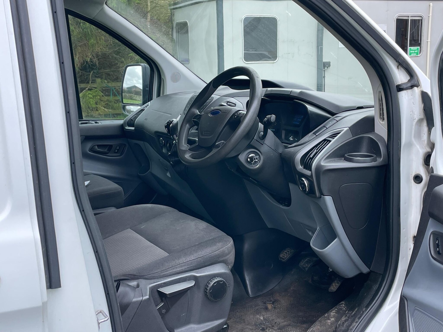 Used Ford Transit Custom 2016 for sale - 77684173: Photo 4