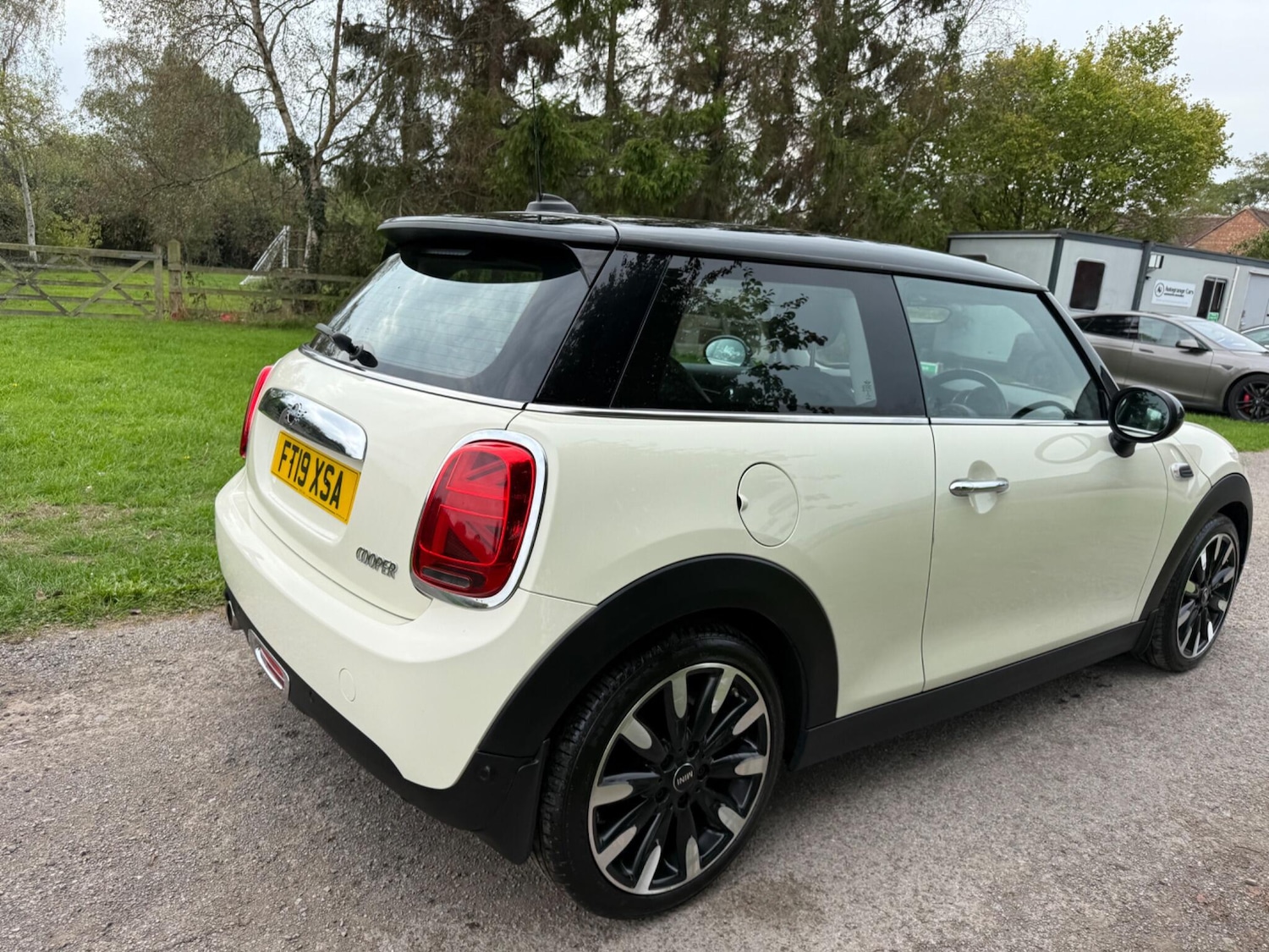 Used MINI Hatch 2019 for sale - 76137928: Photo 18
