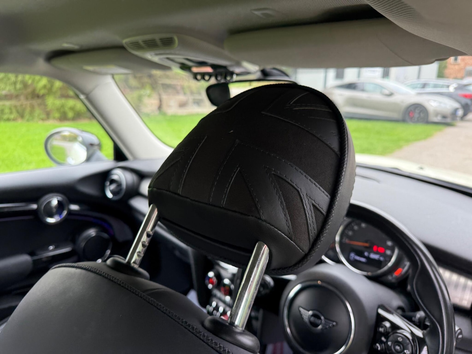 Used MINI Hatch 2019 for sale - 76137928: Photo 28