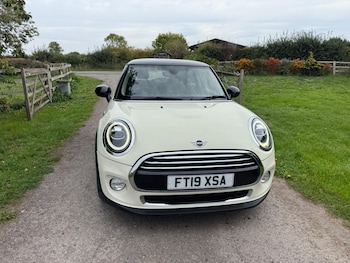 Used MINI Hatch 2019 for sale - 76137928: Photo 3