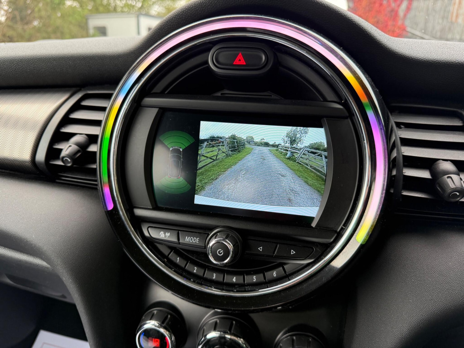 Used MINI Hatch 2019 for sale - 76137928: Photo 9