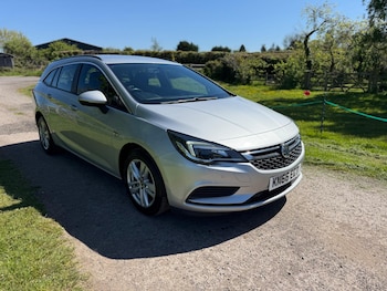 Used Vauxhall Astra 2017 for sale - 78375092: Photo
